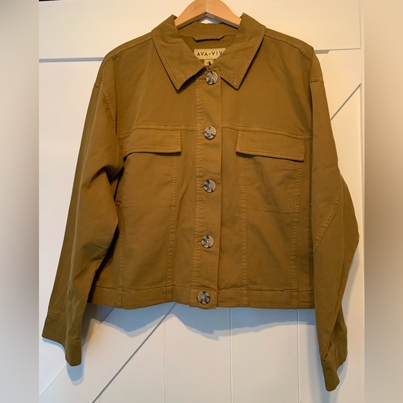 NWT Ava & VIV Cropped spring/fall lightweight jacket size 3X - Picture 1 of 9